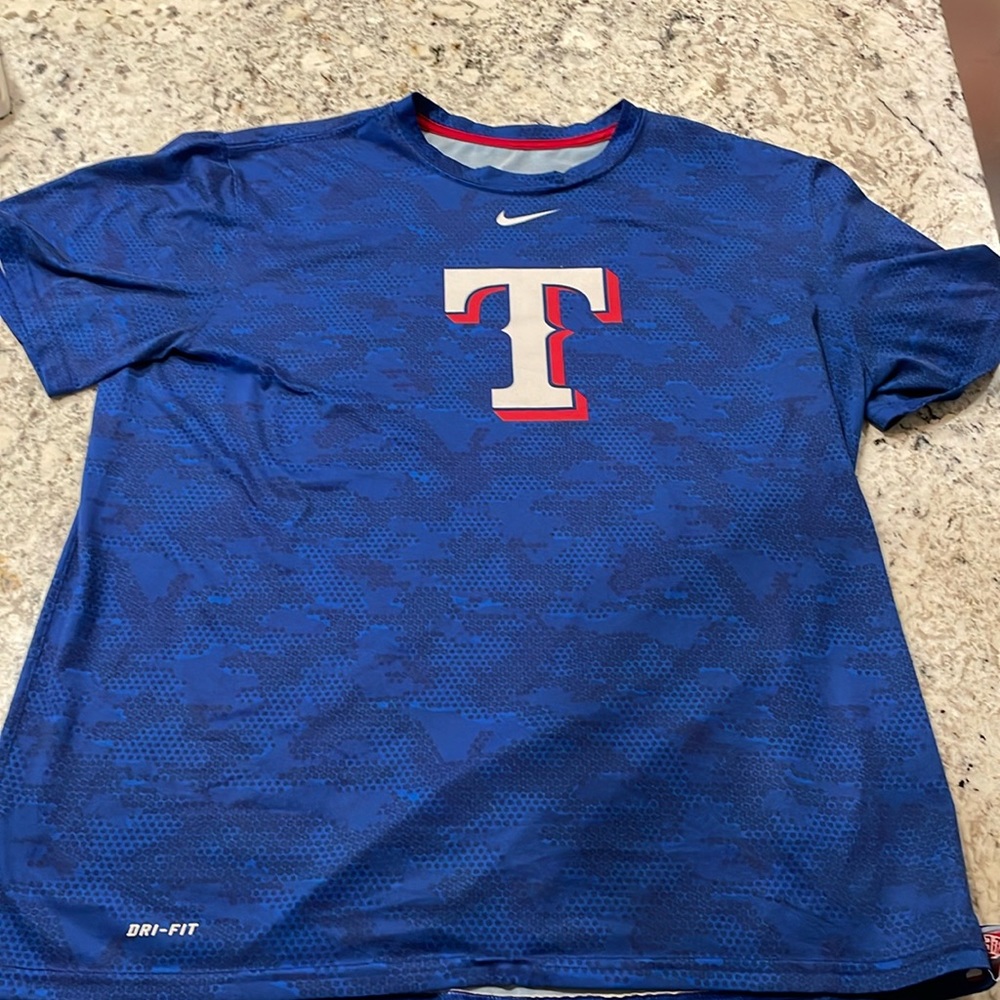 Blue Camo Texas Rangers Nike short sleeve tee shirt - size XL
